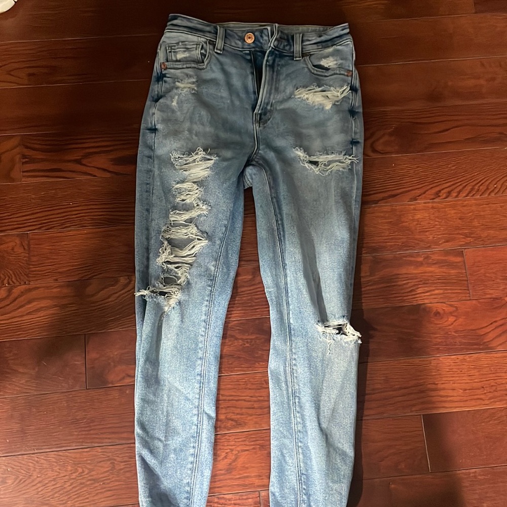 American Eagle ripped jeans.